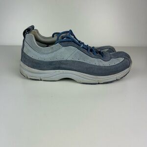 L L BEAN CASUAL LACE UP HIKING WALKING SHOES SIZE 8